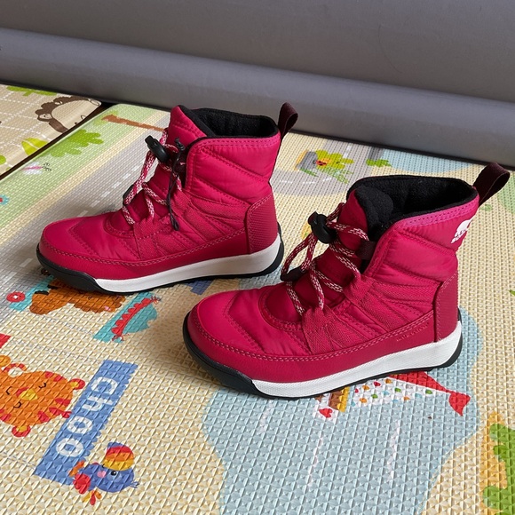 SOREL Whitney II Plus Snow Boot - Kids' girls Size 11  Red. Retail $80 New! - Picture 4 of 13